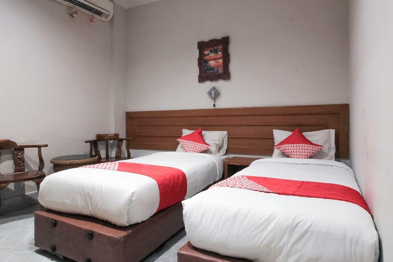 Oyo 717 Hotel Dharma Utama Syariah Pekanbaru Exterior foto